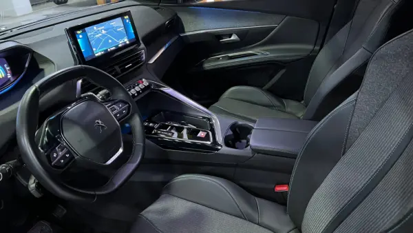 Peugeot 3008 1.6 Hybrid Allure Pack e-EAT8 16