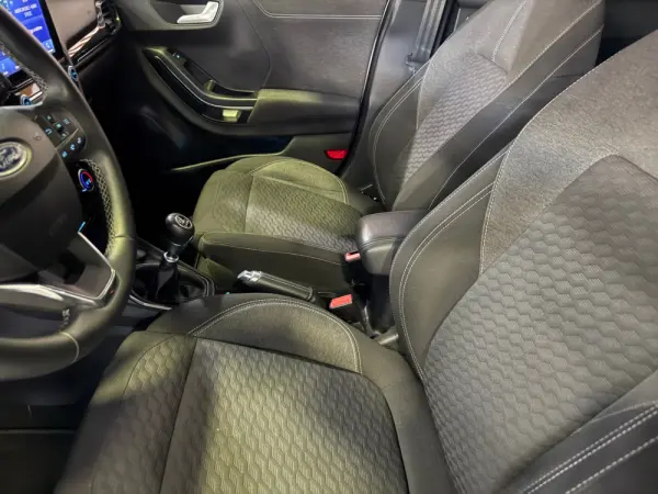 Ford Puma 1.0 EcoBoost MHEV ST-Line 7