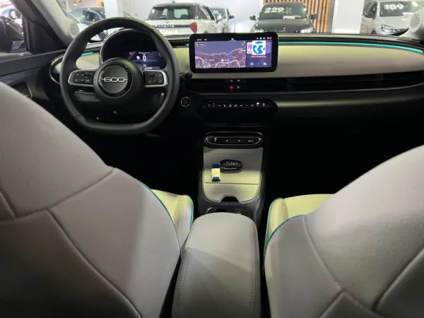 Fiat 600e 54 kWh La Prima 17