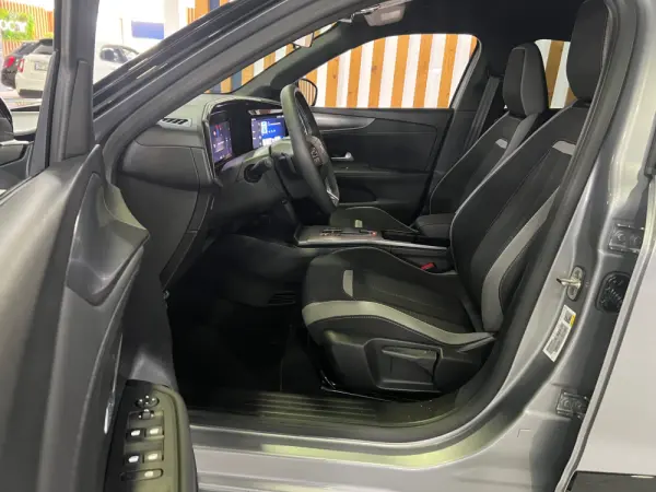 Opel Mokka 1.2 Hybrid GS eDCT 12