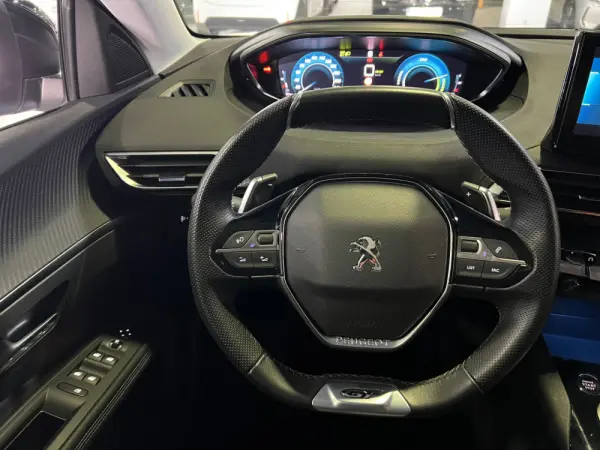 Peugeot 3008 1.6 Hybrid GT e-EAT8 15