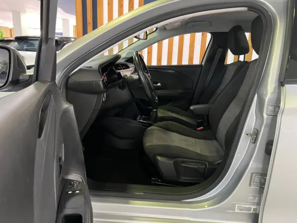 Opel Corsa 1.2 Business Edition 9