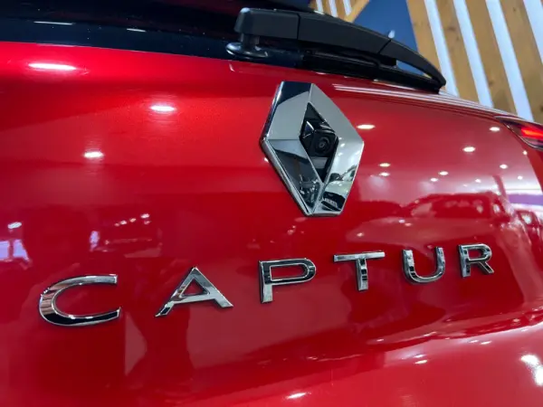 Renault Captur 1.0 TCe Techno 10
