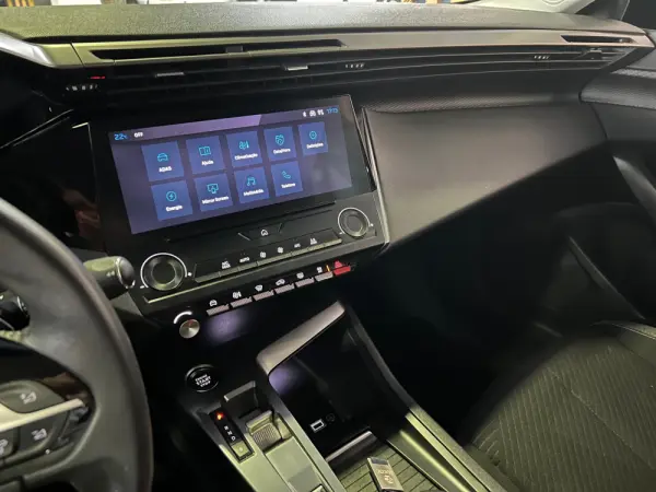 Peugeot 308 SW 1.6 Hybrid Active Pack e-EAT8 19