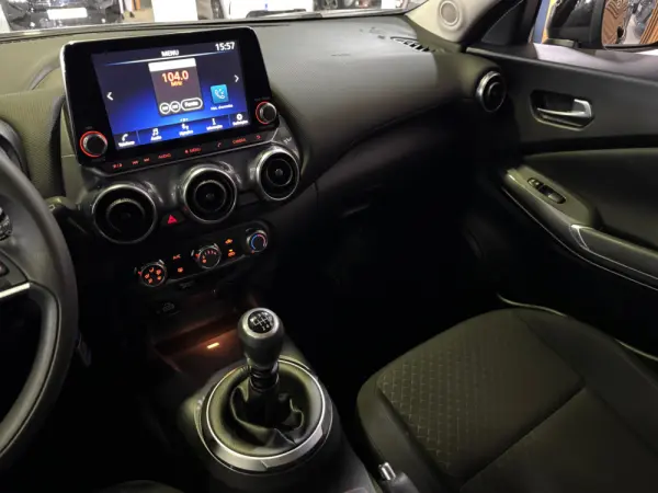 Nissan Juke 1.0 DIG-T N-Connecta NAV. 20