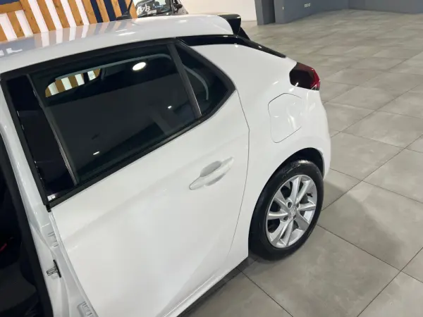 Opel Corsa 1.2 Business Edition 9