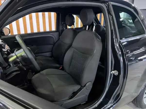 Fiat 500 1.0 Hybrid 8