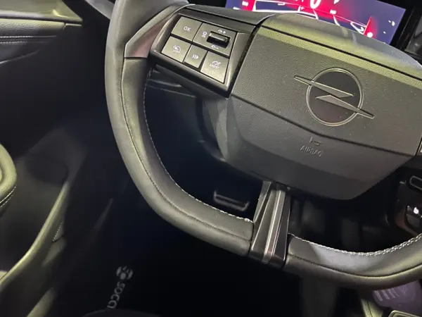 Opel Mokka 1.2 Hybrid GS eDCT 19
