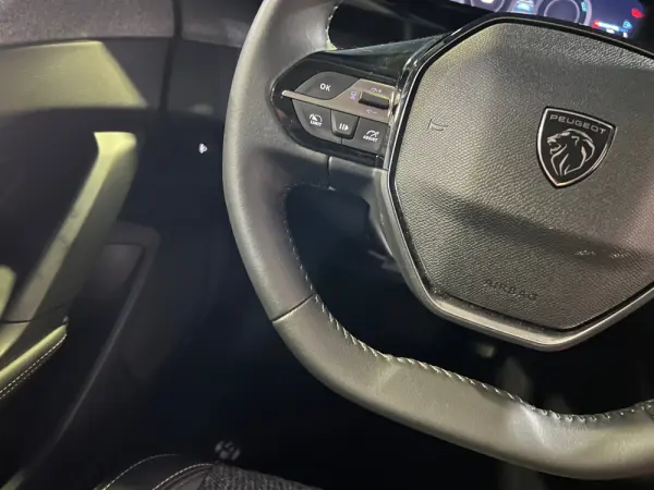 Peugeot 308 SW 1.2 Hybrid Allure e-DCS6 19