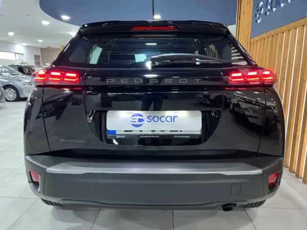 Peugeot 2008 1.2 PureTech Style 8