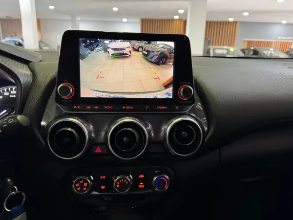 Nissan Juke 1.0 DIG-T N-Connecta NAV. 10