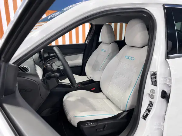 Fiat 600 1.2 Hybrid La Prima 14