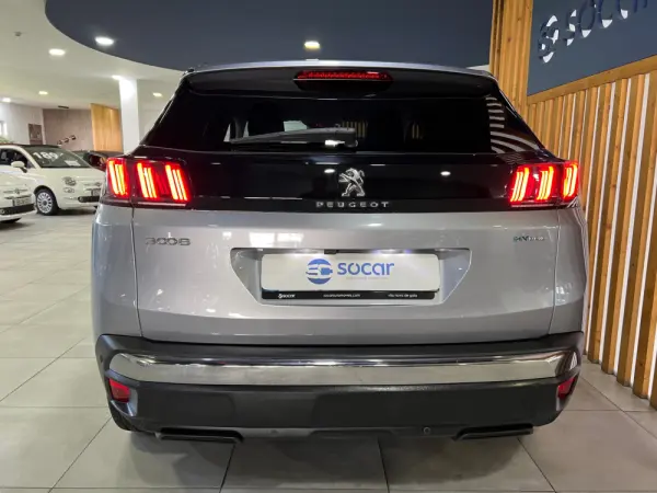 Peugeot 3008 1.6 Hybrid GT e-EAT8 8
