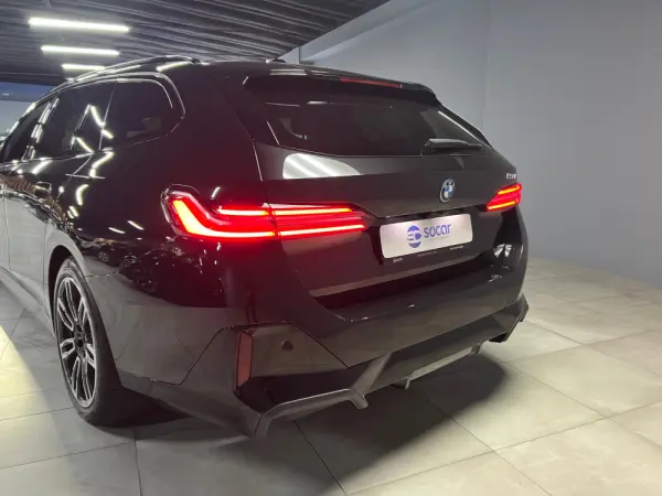 BMW 530 e Pack Desportivo M 11