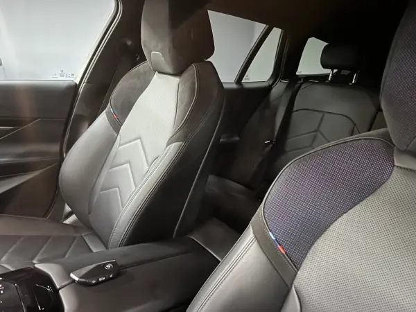 BMW 530 e Pack Desportivo M 18