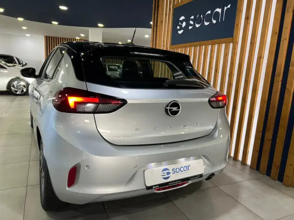Opel Corsa 1.2 Elegance 5