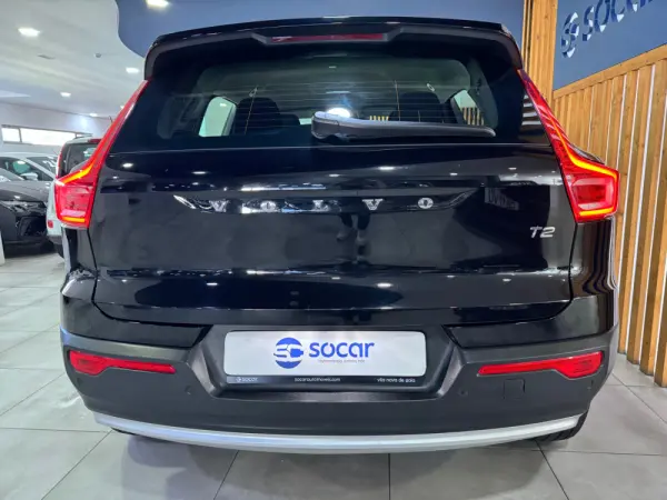Volvo XC 40 1.5 T2 Core Auto 5