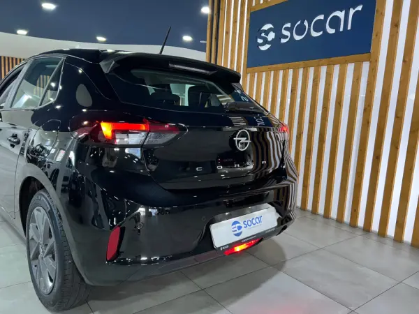Opel Corsa 1.2 Elegance 6
