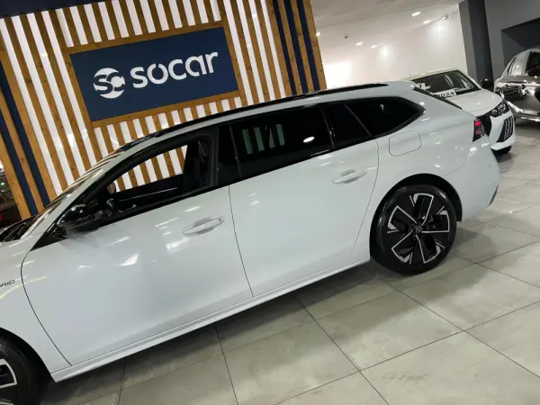 Peugeot 508 SW 225 e-EAT8 GT Pack 8