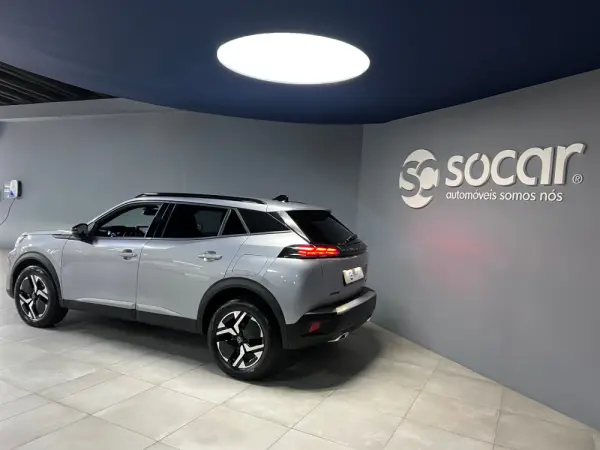 Peugeot 2008 1.2 Hybrid Allure e-DCS6 6
