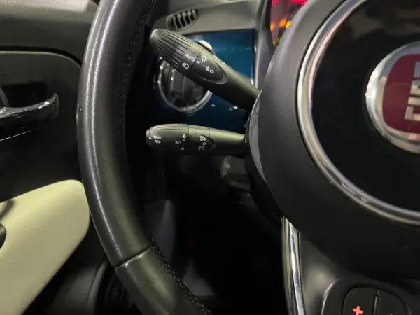Fiat 500C 1.0 Hybrid Dolcevita 18