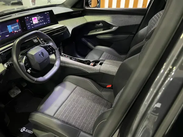 Peugeot 3008 1.2 Hybrid Allure e-DCS6 19