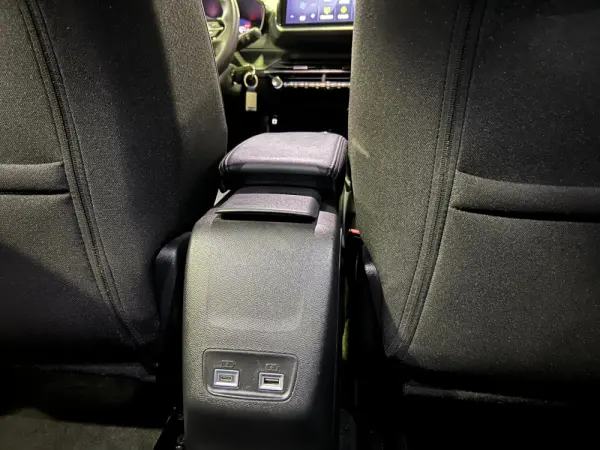 Peugeot e-2008 54 kWh Allure 24