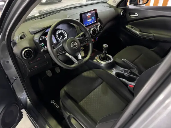 Nissan Juke 1.0 DIG-T N-Connecta NAV. 18