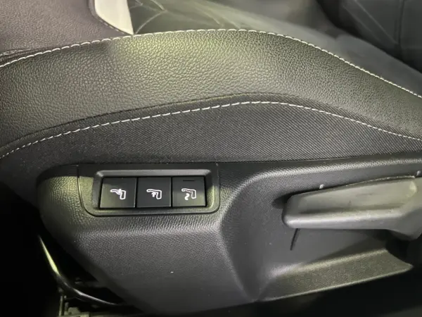 Opel Mokka 1.2 Hybrid GS eDCT 12