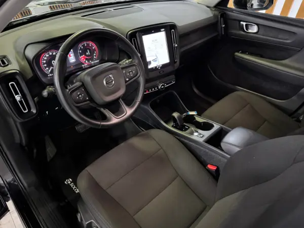 Volvo XC 40 1.5 T2 Core Auto 18
