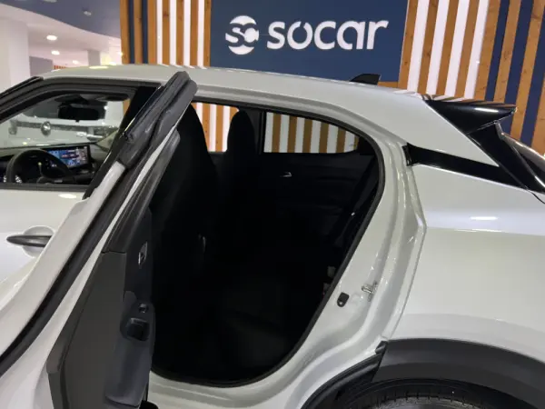 Nissan Juke 1.0 DIG-T N-Connecta NAV. DCT 11