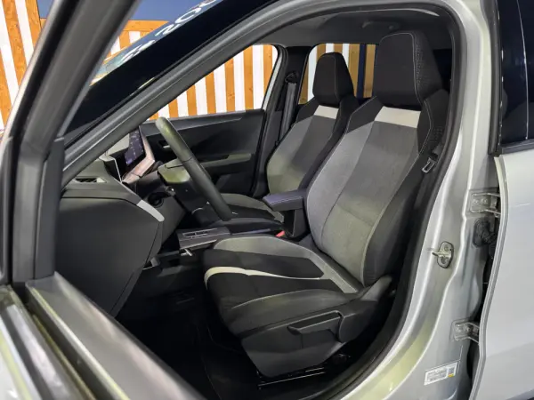 Opel Frontera 1.2 Hybrid GS eDCT 13