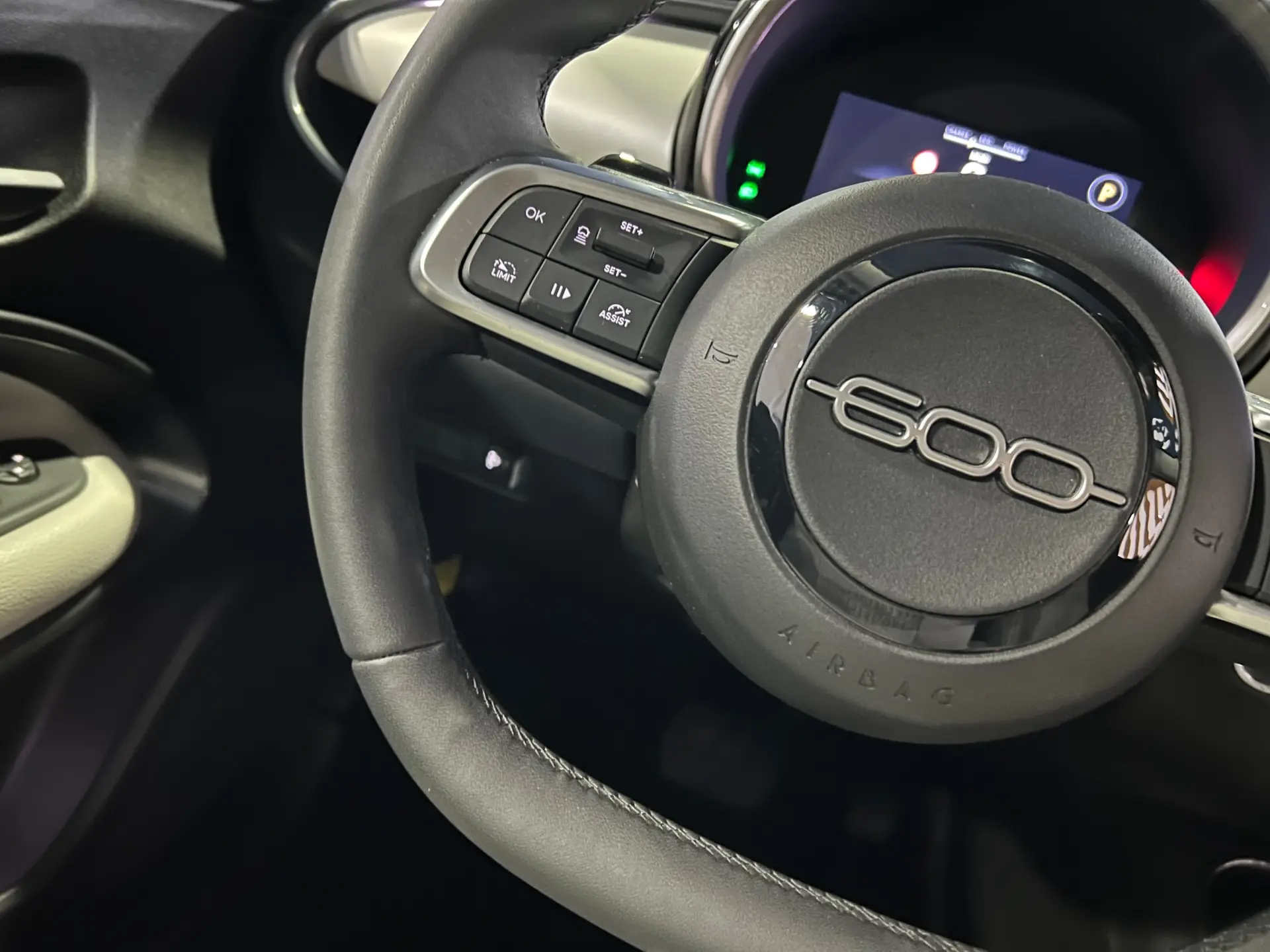 Fiat 600 1.2 Hybrid La Prima 19