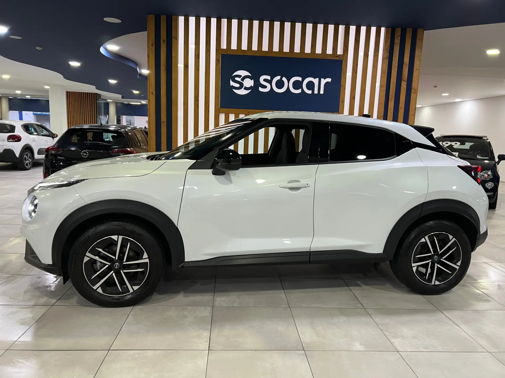 Nissan Juke 1.0 DIG-T N-Connecta NAV. DCT 2