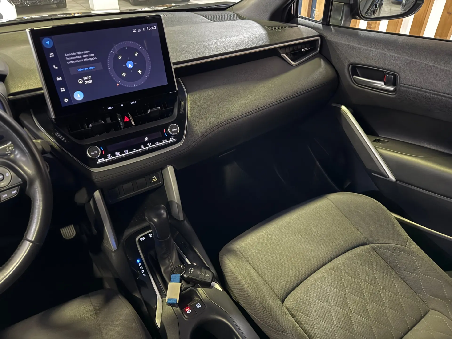 Toyota Corolla Cross exclusive 20