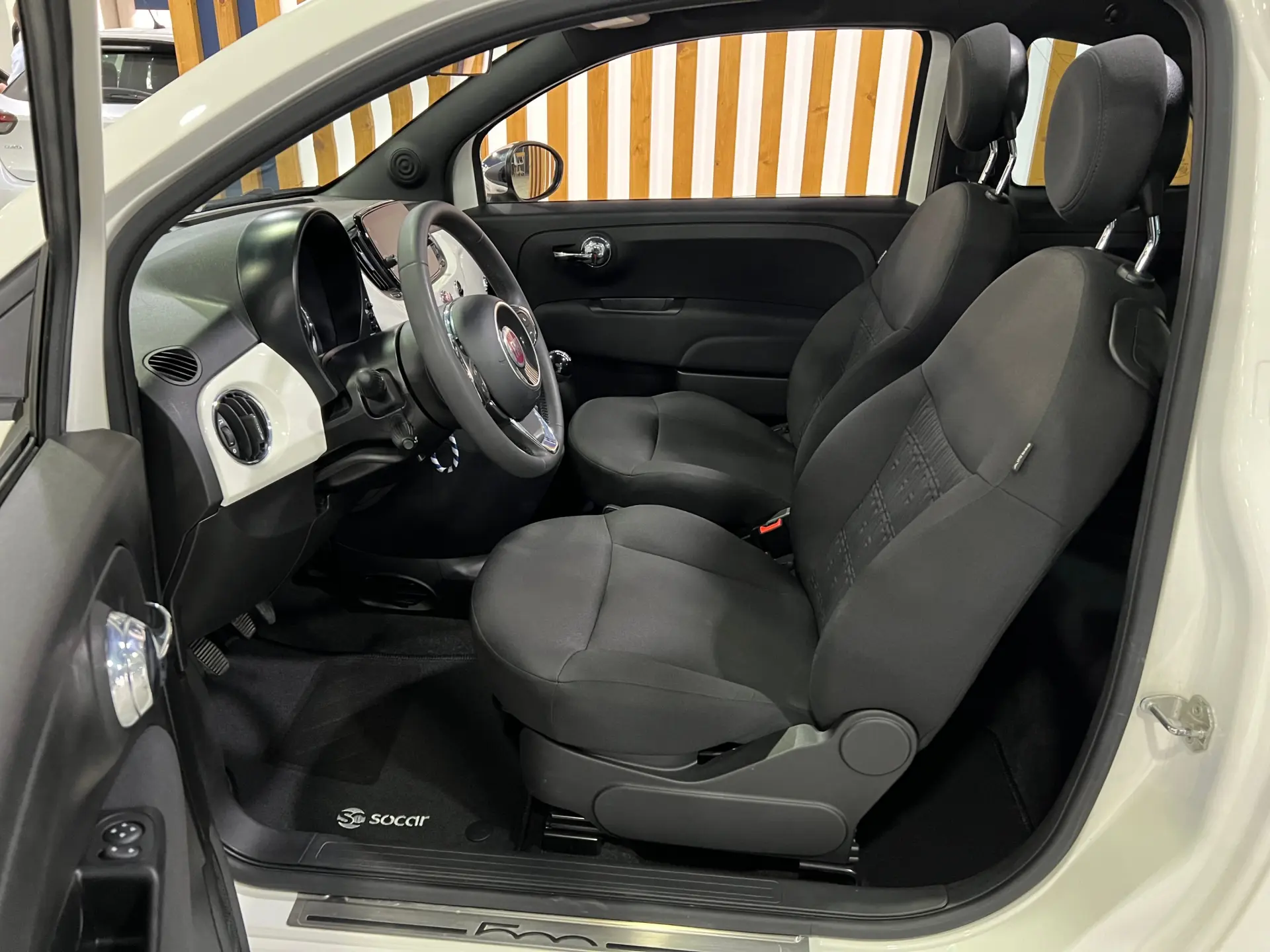 Fiat 500C 1.0 Hybrid 10