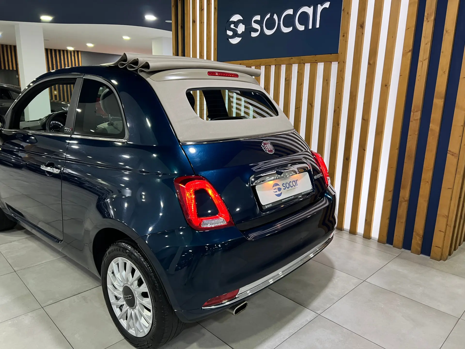 Fiat 500C 1.0 Hybrid Dolcevita 7