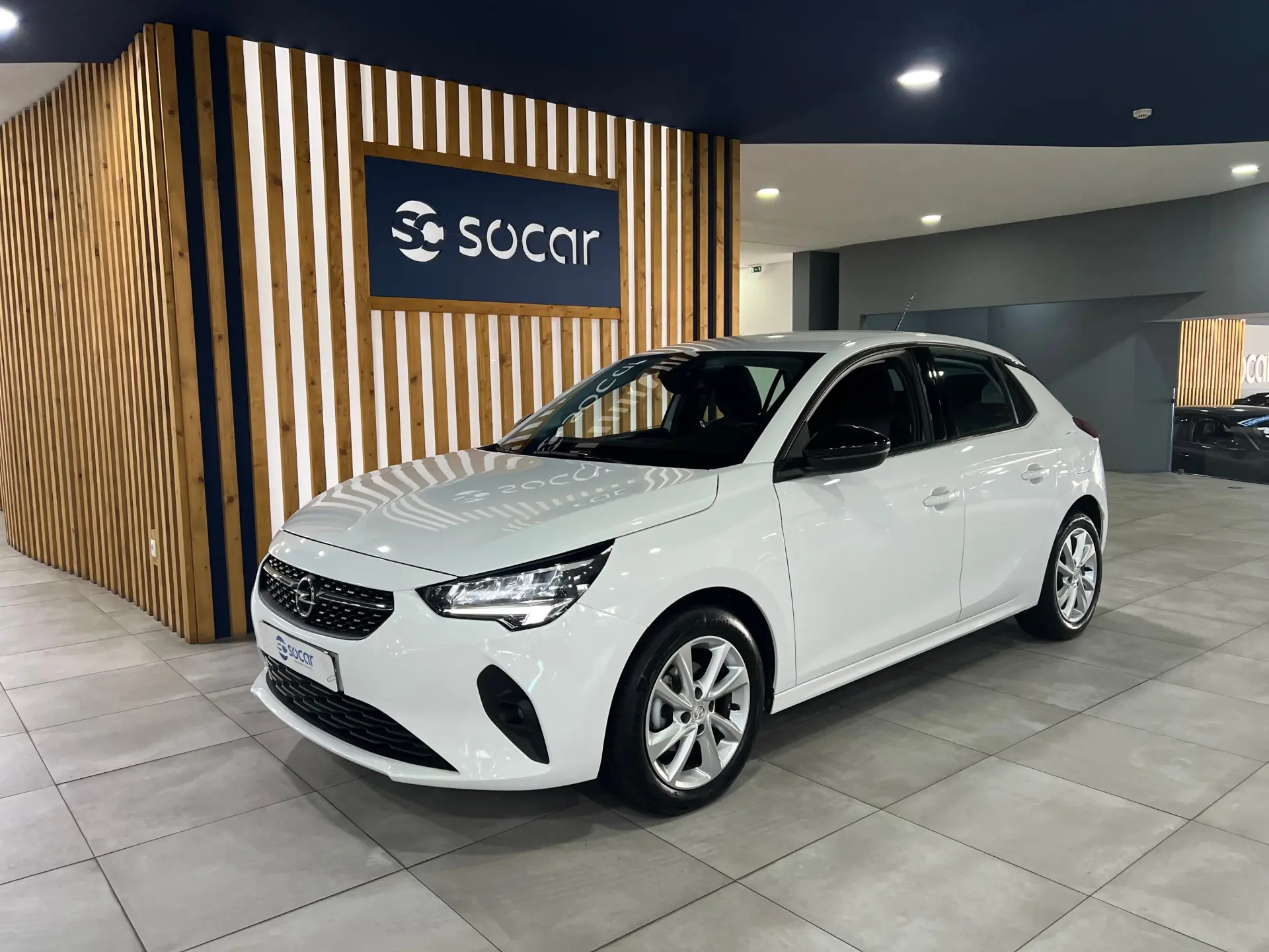 Opel Corsa 1.2 Business Edition 1