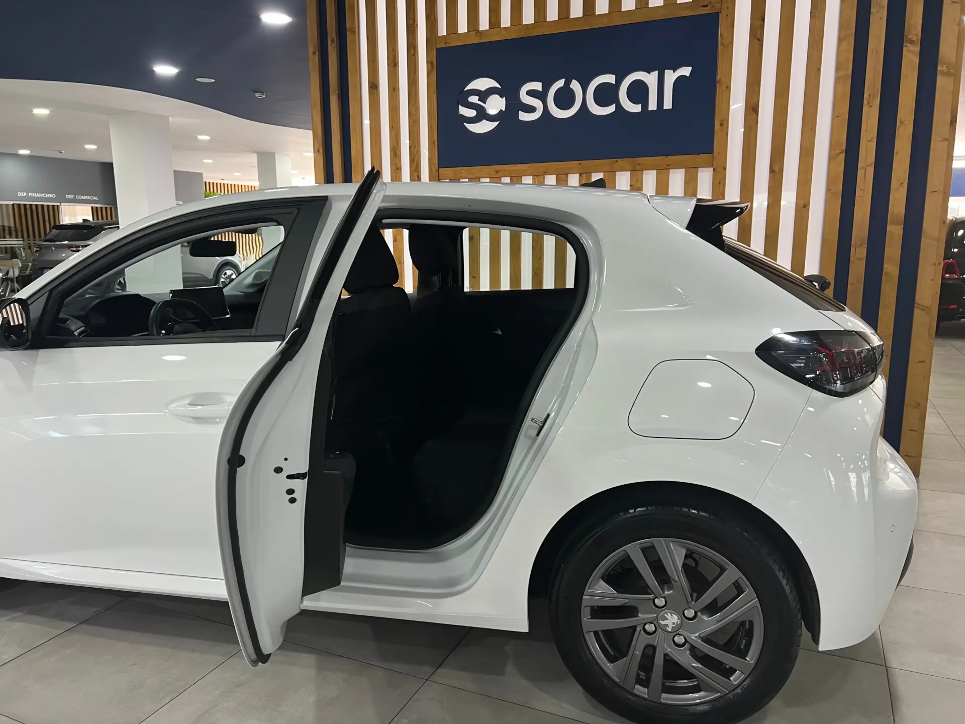 Peugeot 208 1.2 PureTech Active Pack 13