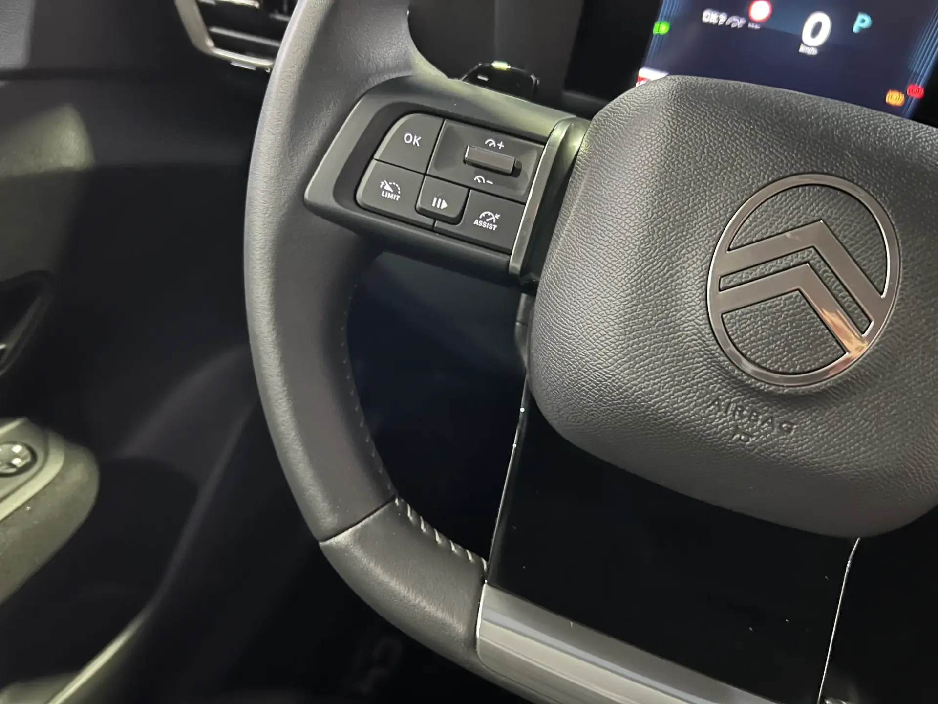 Citroën C4 1.2 Hybrid Plus e-DSC6 18