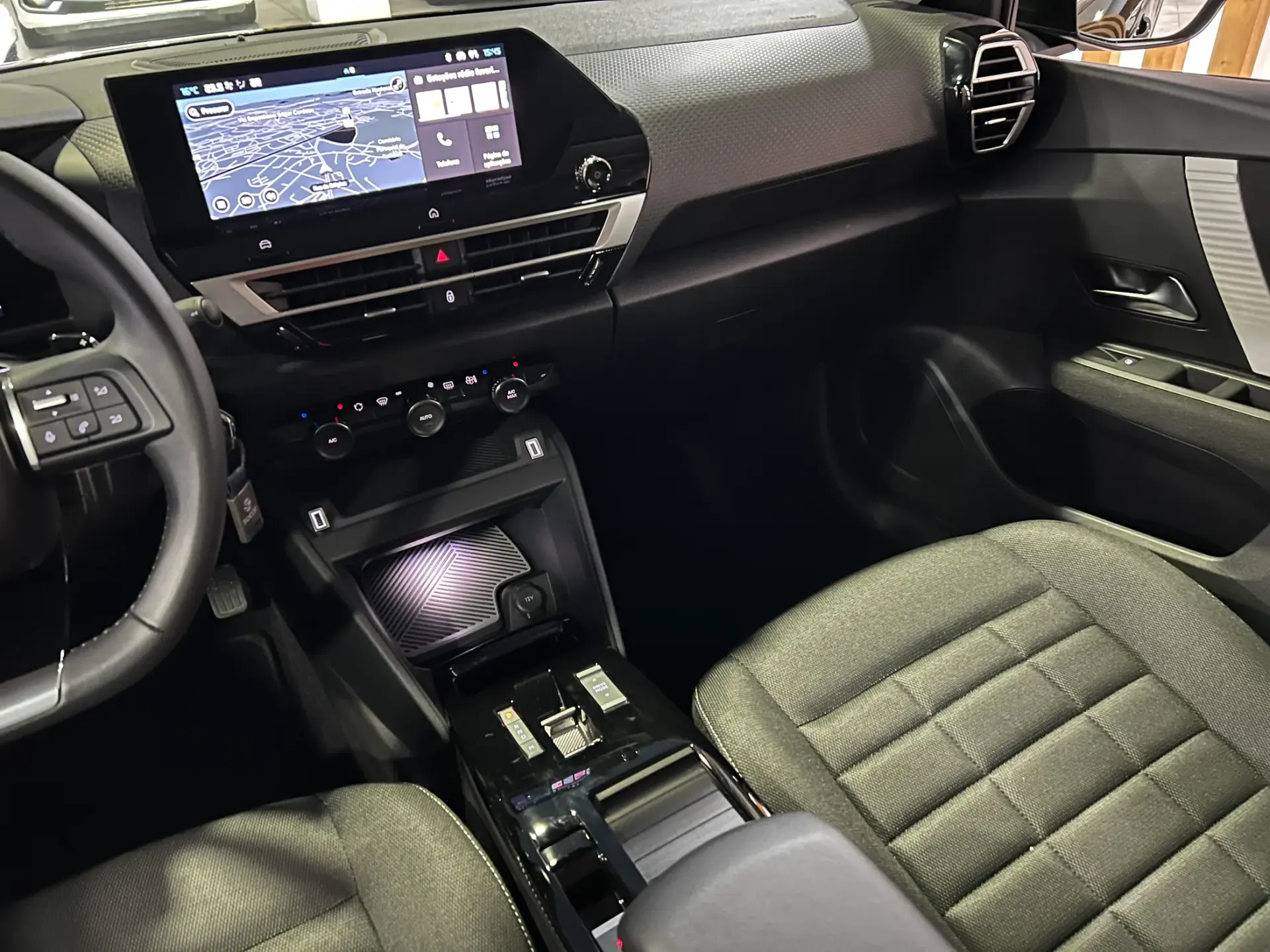 Citroën C4 1.2 Hybrid Plus e-DSC6 22