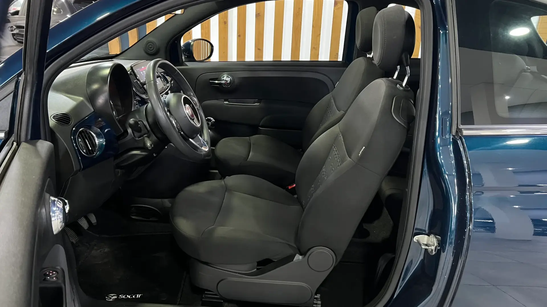 Fiat 500C 1.0 Hybrid Connect 10