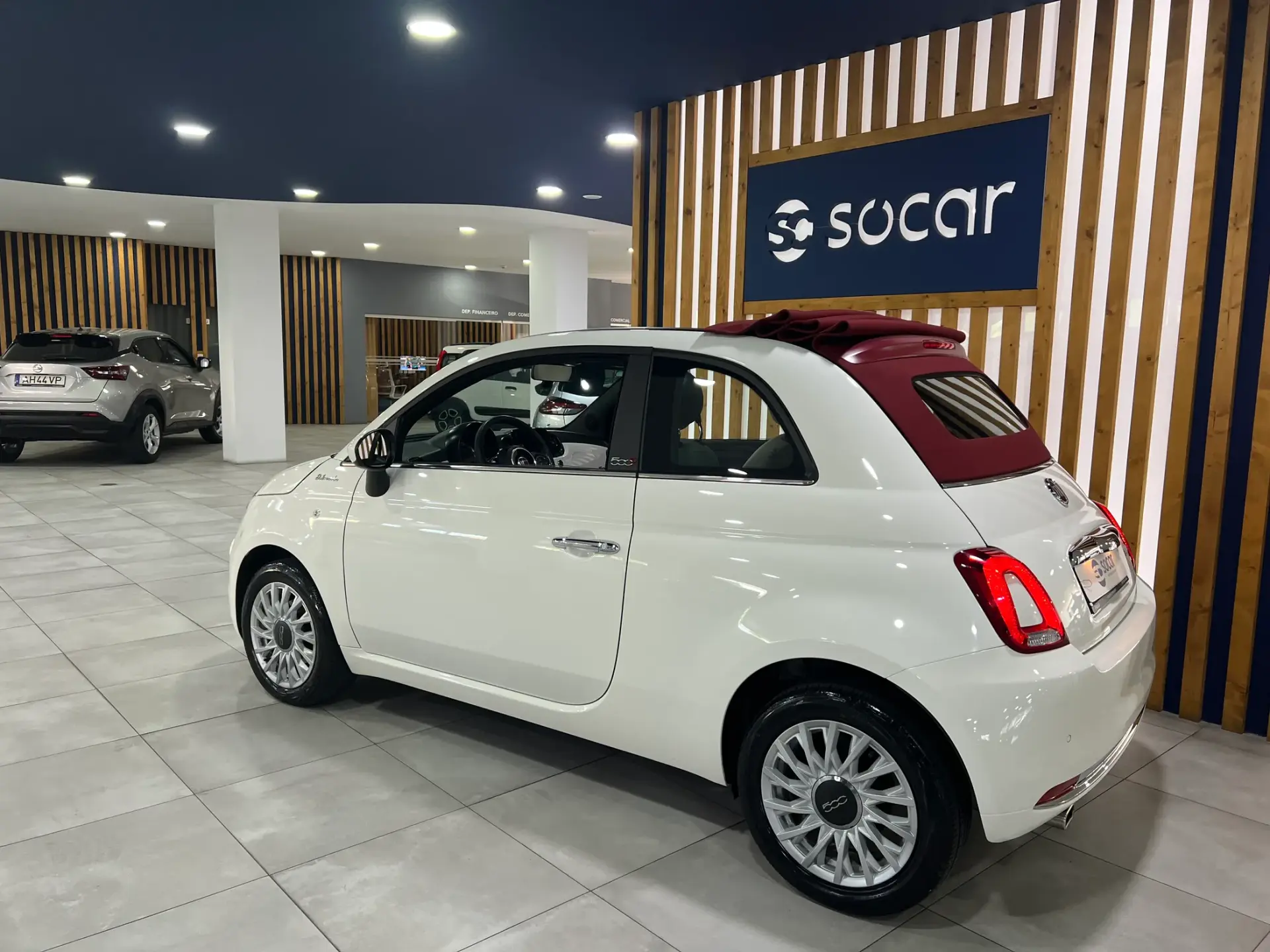 Fiat 500C 1.0 Hybrid Dolcevita 6