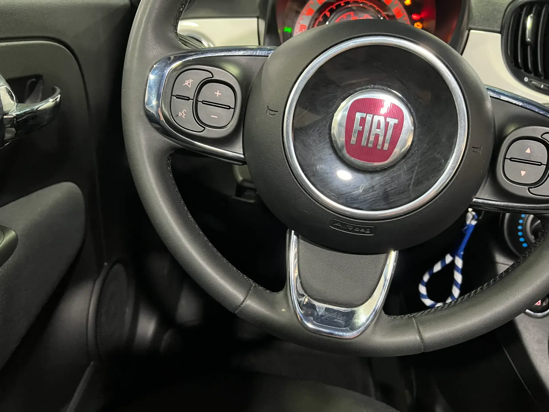 Fiat 500C 1.0 Hybrid Dolcevita 12