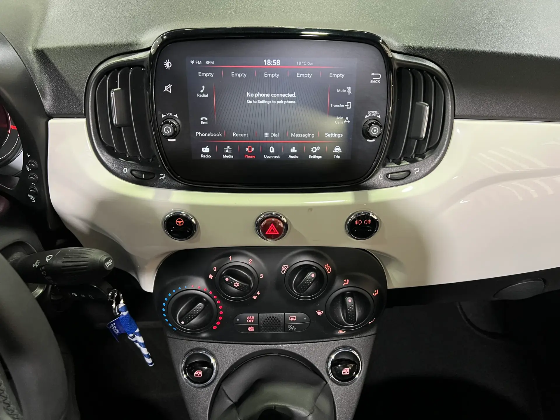 Fiat 500C 1.0 Hybrid Dolcevita 16