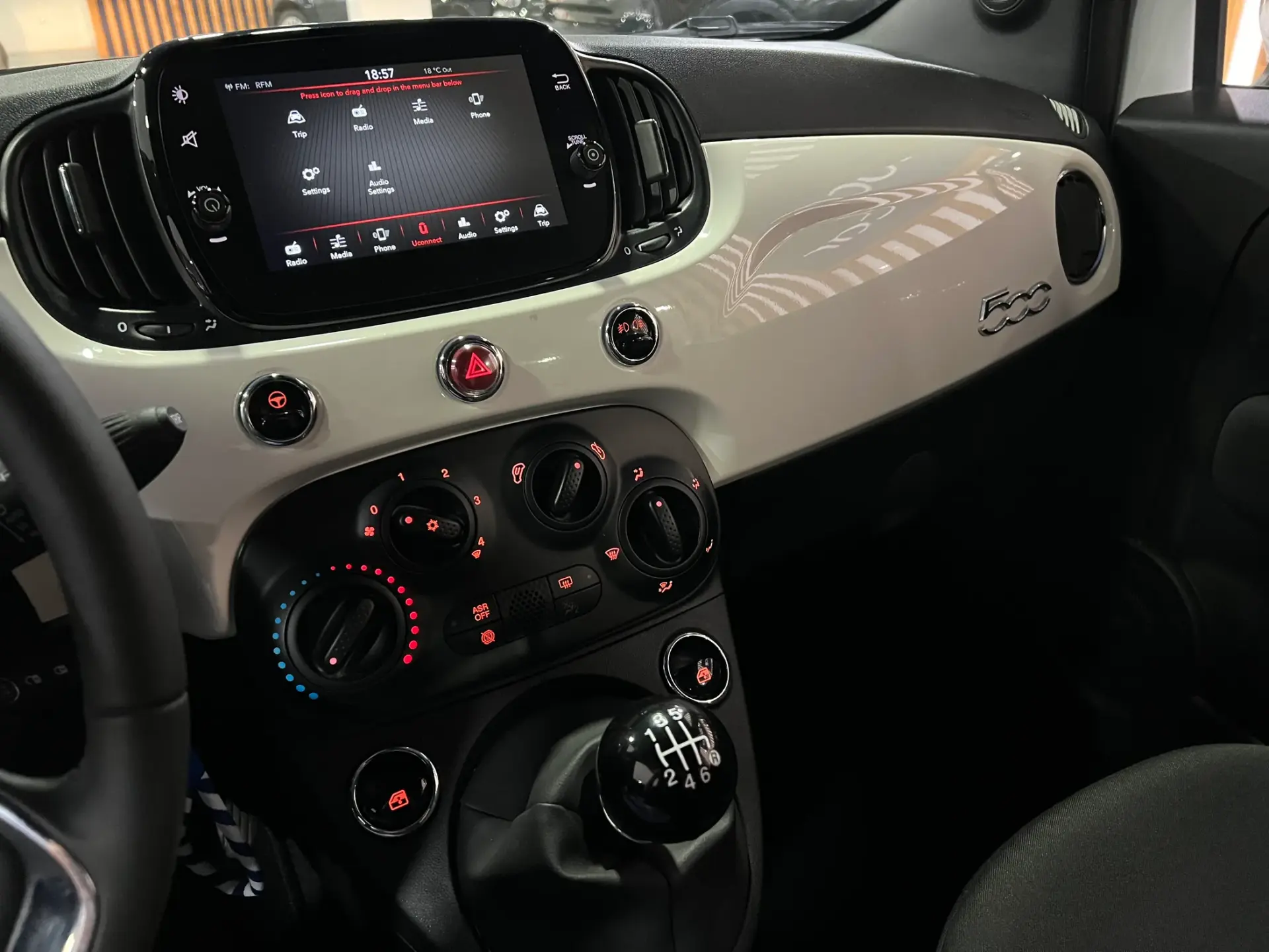 Fiat 500C 1.0 Hybrid Dolcevita 18