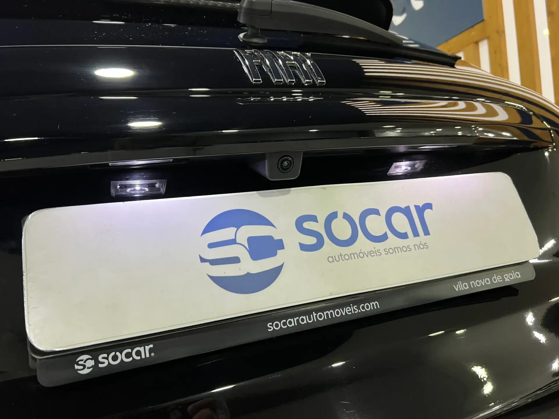 Fiat 600 1.2 Hybrid La Prima 8