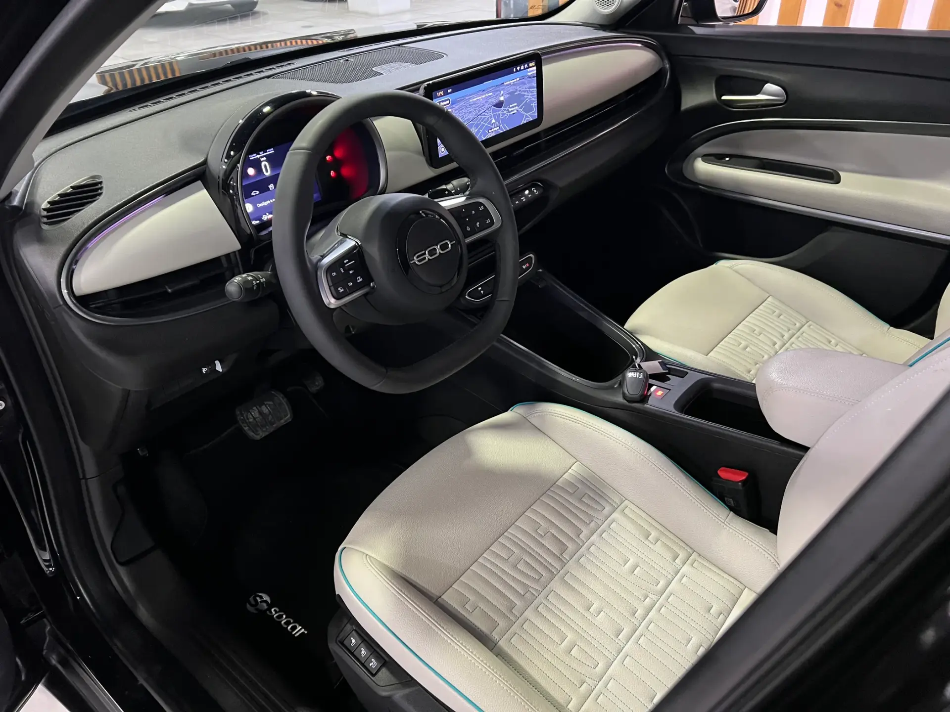 Fiat 600 1.2 Hybrid La Prima 19