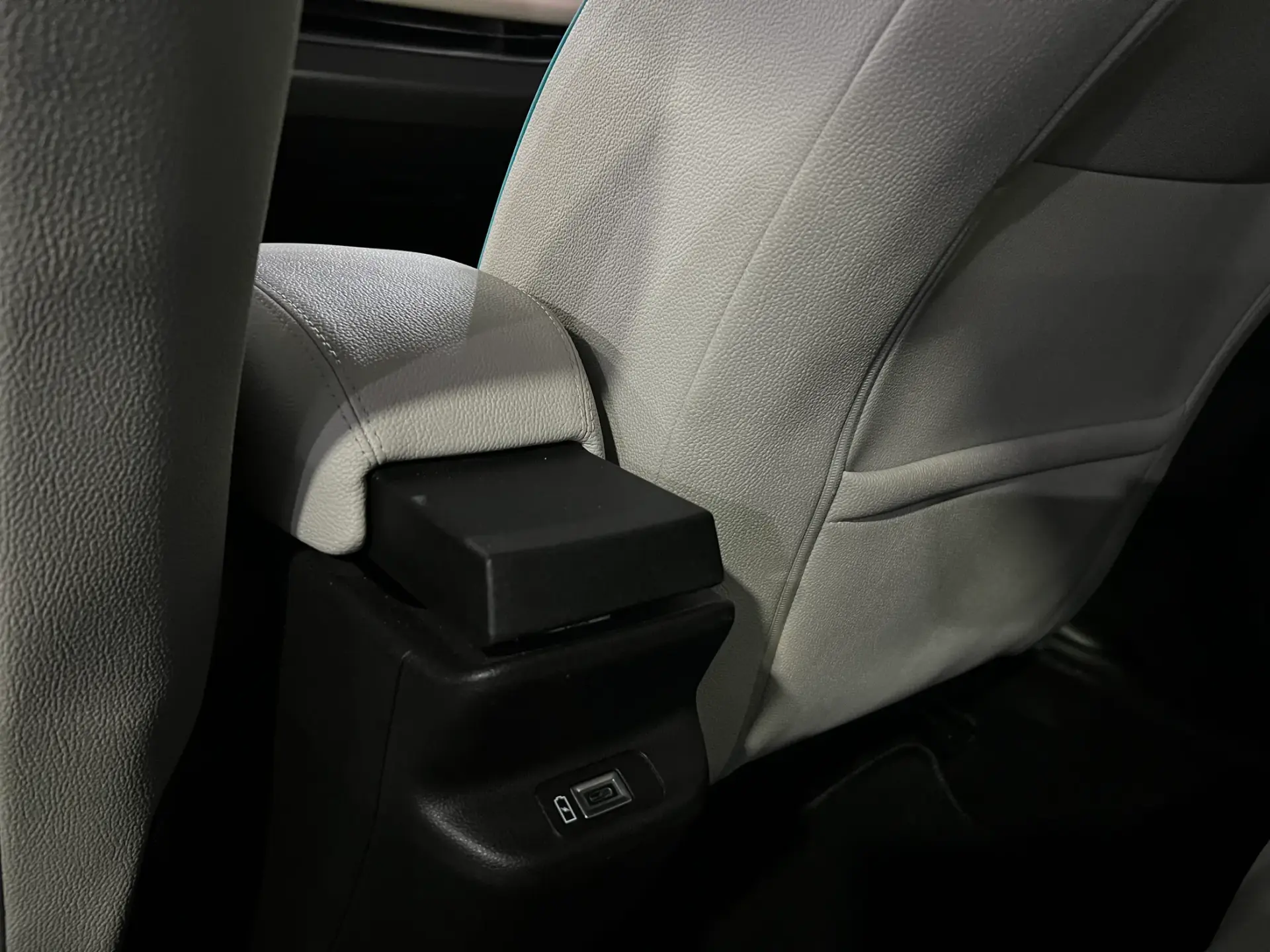 Fiat 600 1.2 Hybrid La Prima 26