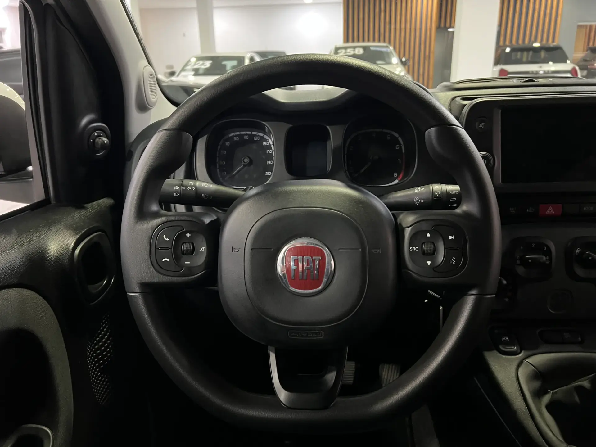Fiat Panda 1.0 Hybrid City Cross 12